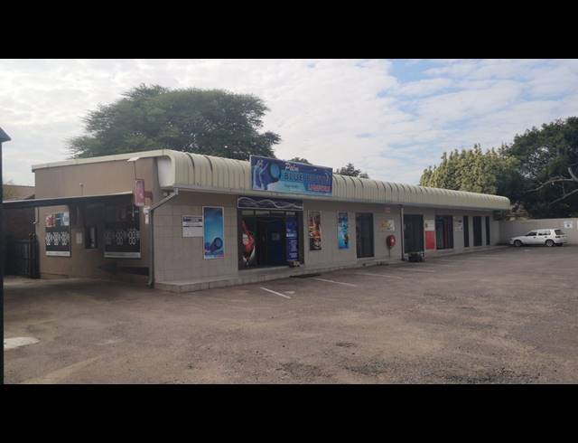 1,266M² BUILDING FOR SALE IN BO-DORP